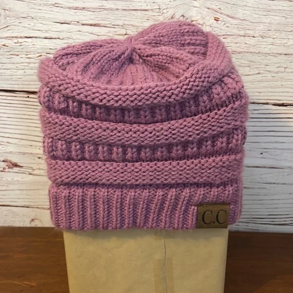 Women’s hats - Picture 5 of 5